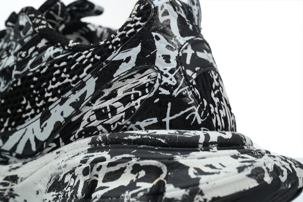 Coco Shoes Balenciaga 3XL Sneaker in Black Graffiti 734731 W3XDC 0236 - Cocoshoesvip.net