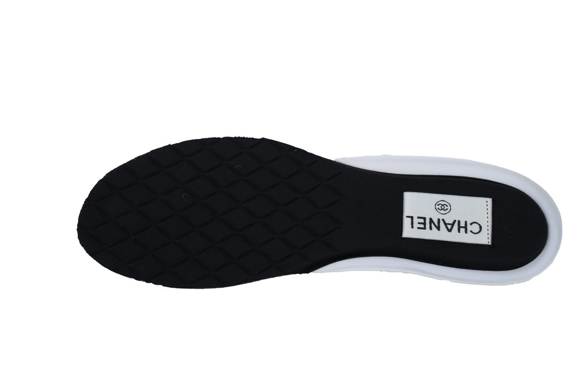 Coco Shoes Chanel Fabric Laminated Low Top Sneakers Rose Gold G45078 B13308 NP518 - Cocoshoesvip.net