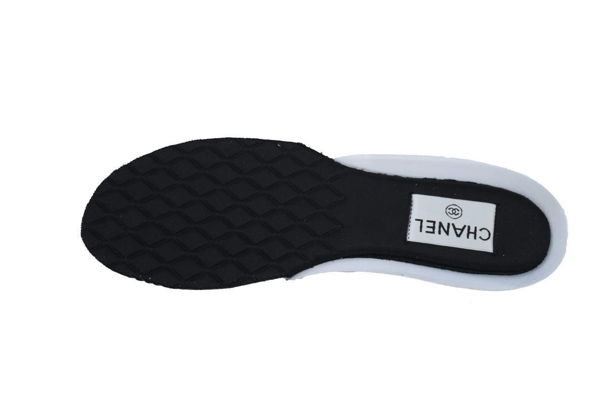 Coco Shoes Chanel Fabric Laminated Low Top Sneakers Silver G39792 Y56368 K5452 - Cocoshoesvip.net