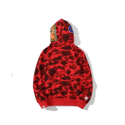 Bape Camo Shark Zip Hoodie Red 4580793322511 02