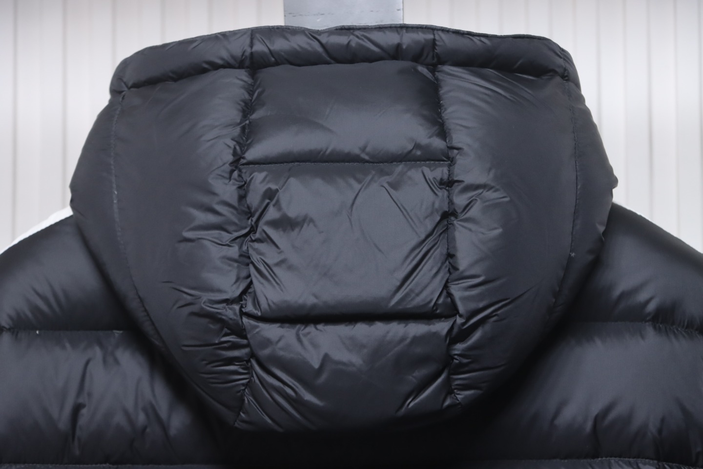 Coco Shoes Moncler Stripe-Detail Padded Jacket - Cocoshoesvip.net