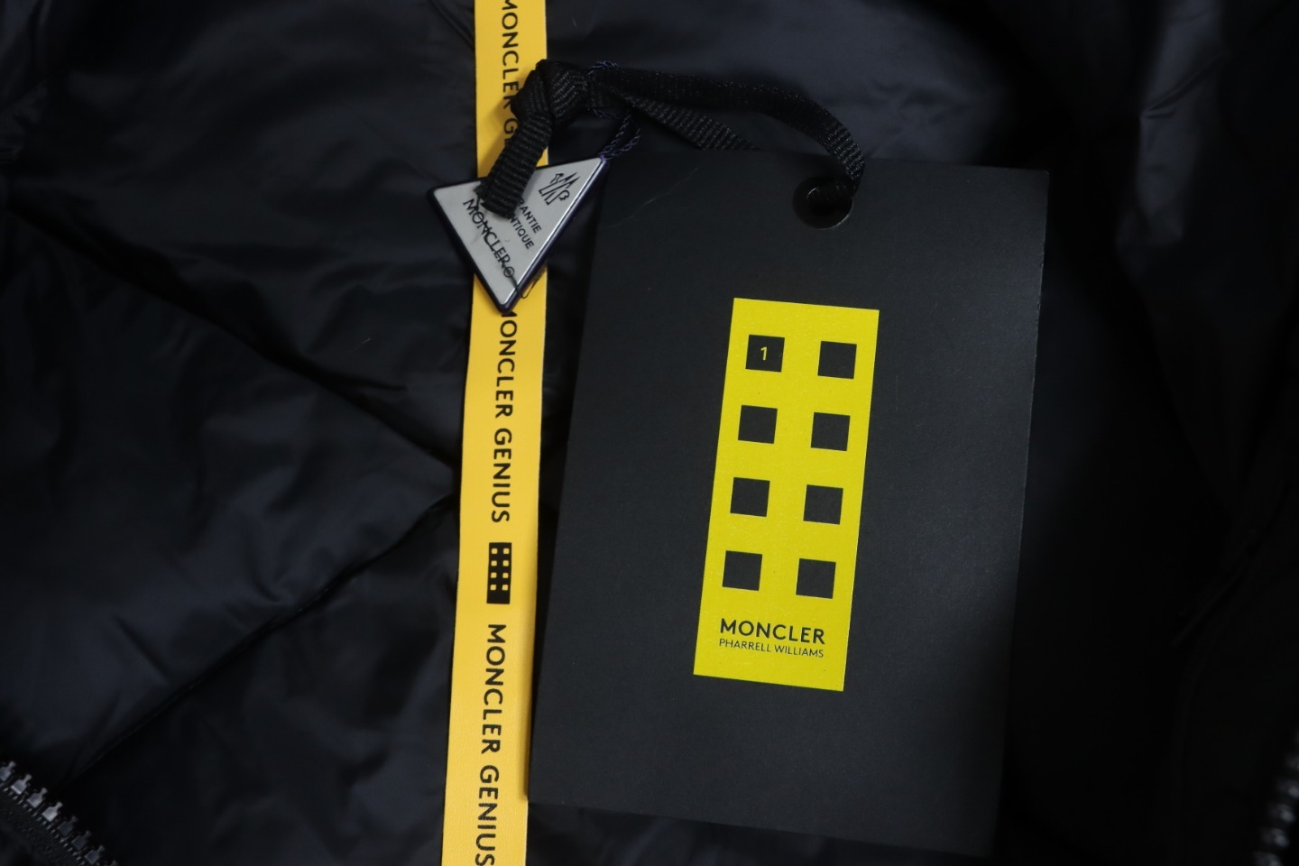 Coco Shoes Moncler Genius x Pharrell Williams Padded Oak Jacket - Cocoshoesvip.net