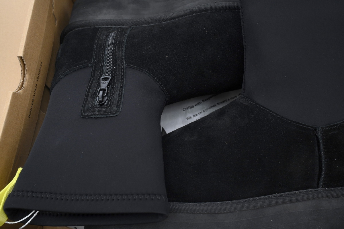 Coco Shoes UGG Classic Dipper Boot Black (Women's) 1144031-BLK - Cocoshoesvip.net