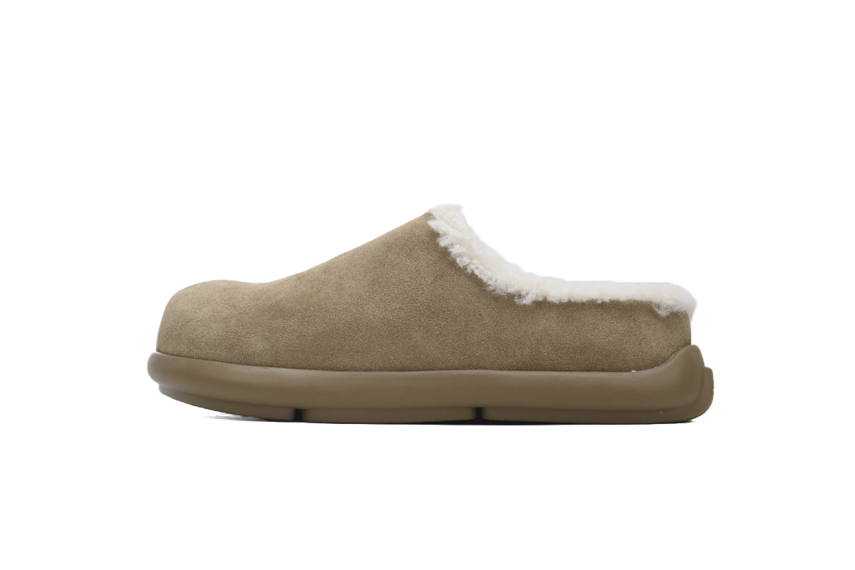 Coco Shoes UGG Classic Slippers Chestnut (Men's) 1155888 - Cocoshoesvip.net