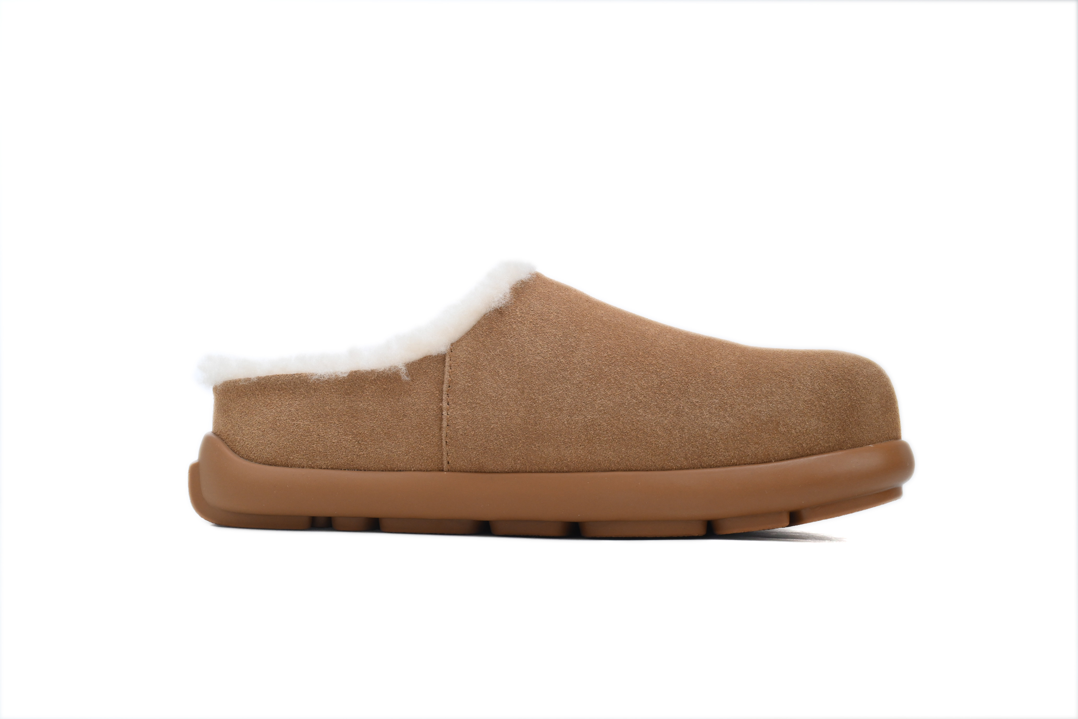 Coco Shoes UGG Classic Slippers Brown (Men's) 1155888 - Cocoshoesvip.net