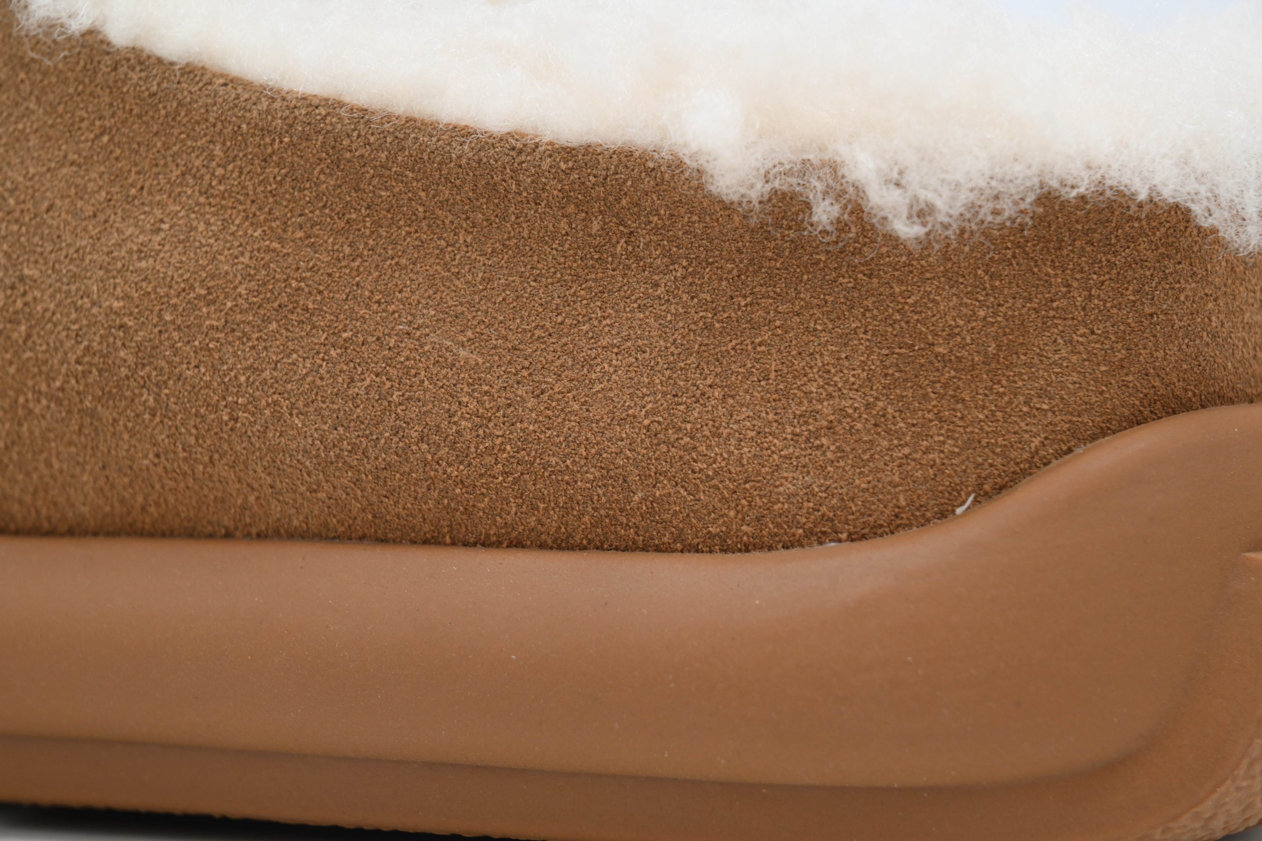 Coco Shoes UGG Classic Slippers Brown (Men's) 1155888 - Cocoshoesvip.net