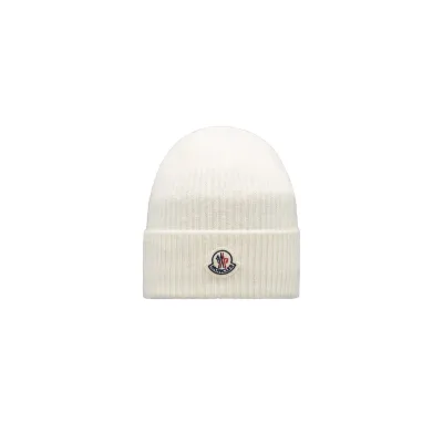 Moncler Cashmere Wool Beanie White H20913B00050M1900032 01