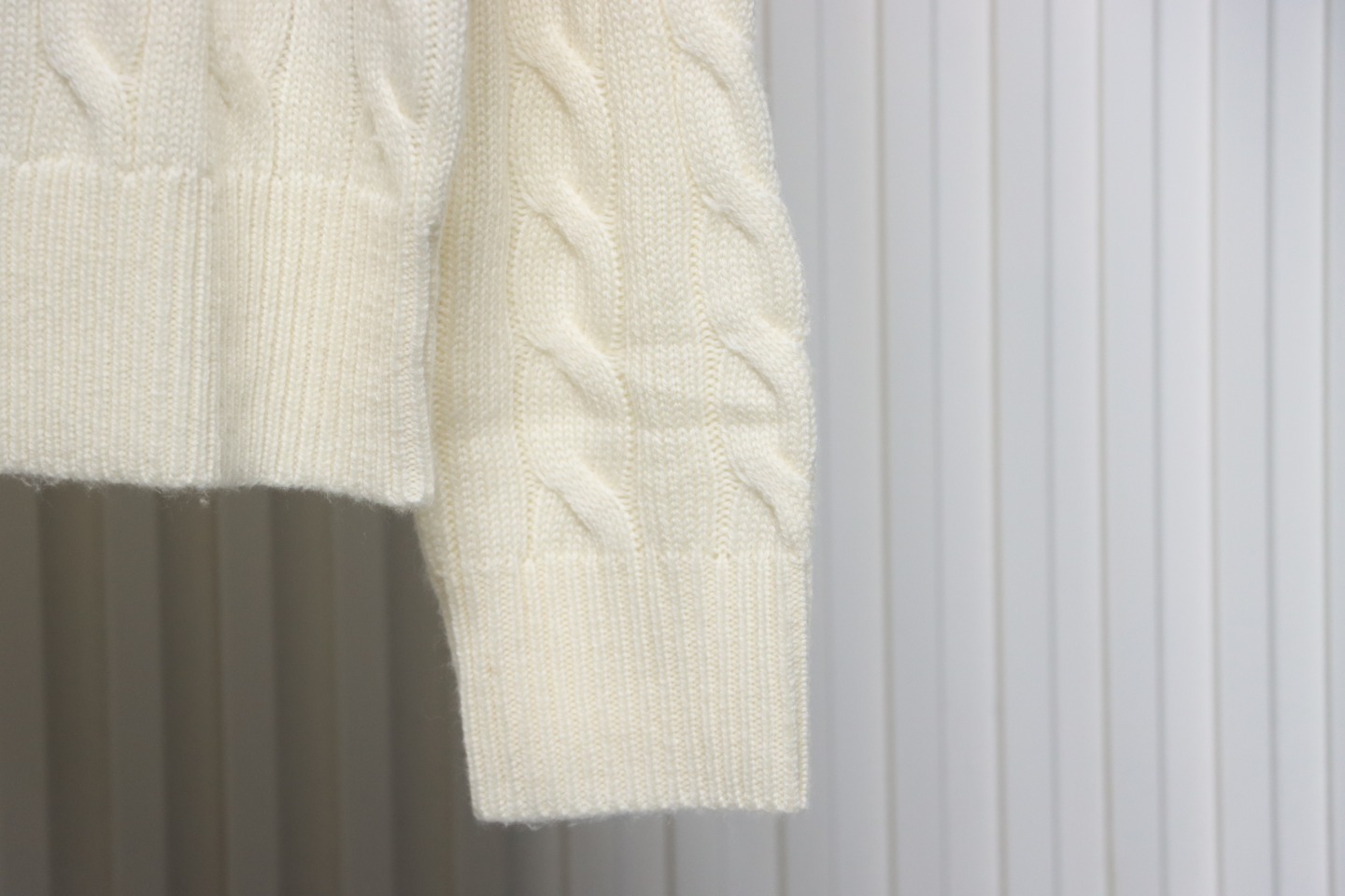 Coco Shoes Ralph Lauren Women's Natural Cable-Knit Wool And Cashmere Cardigan Off White