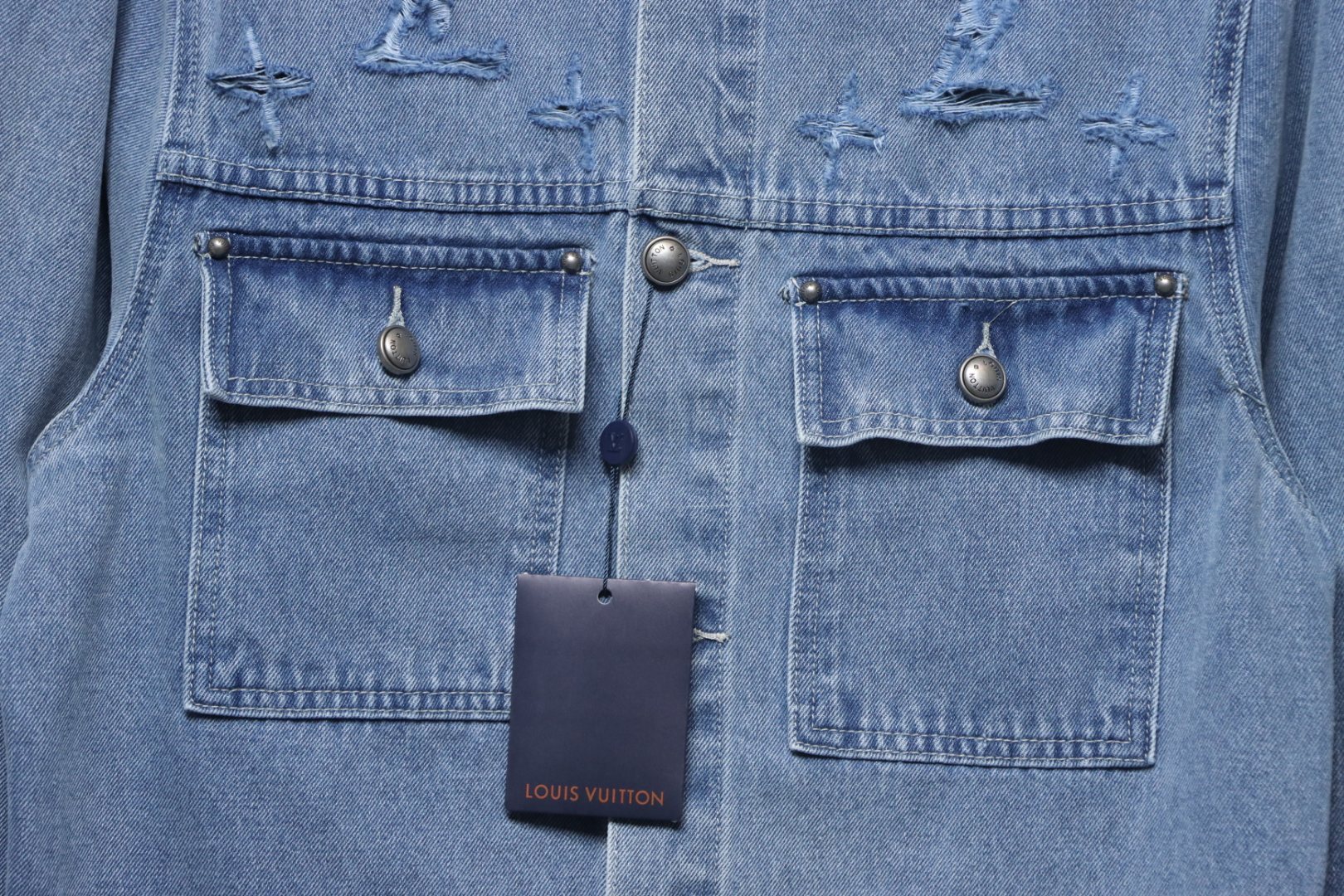 Louis Vuitton Denim Skate old presbyard jacket