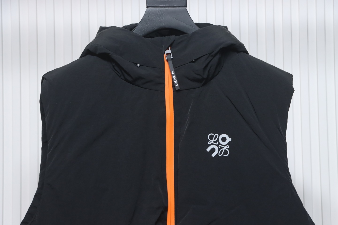 Loewe x On Logo Technical Puffer Vest