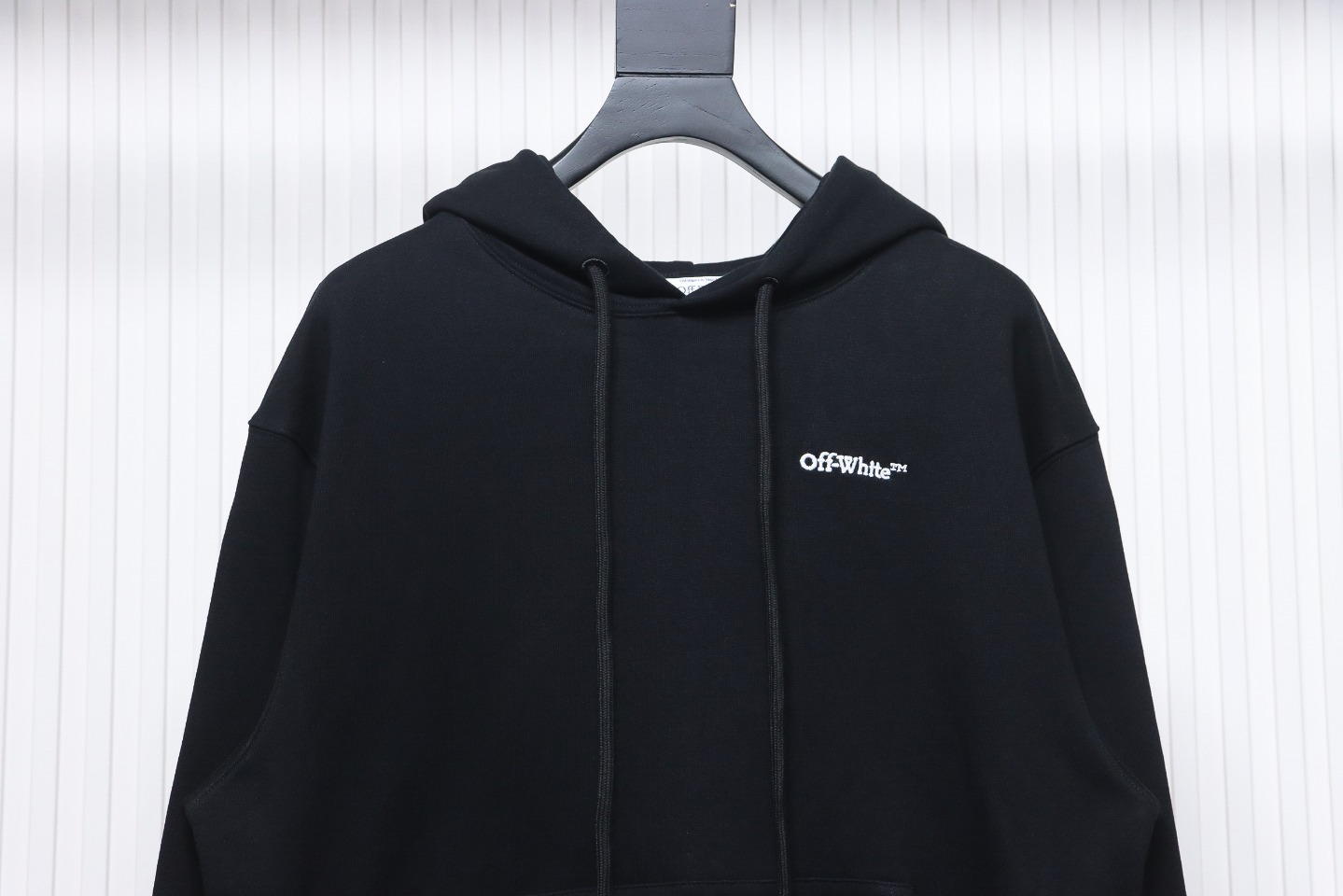 Coco Shoes Off-White White Arrow Embroidery Hoodie Black
