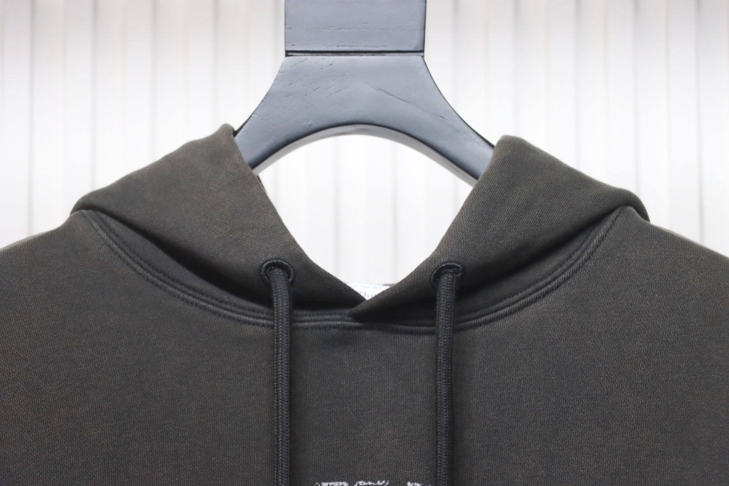 Coco Shoes Off-White Graphic Print Cotton Drawstring Hoodie