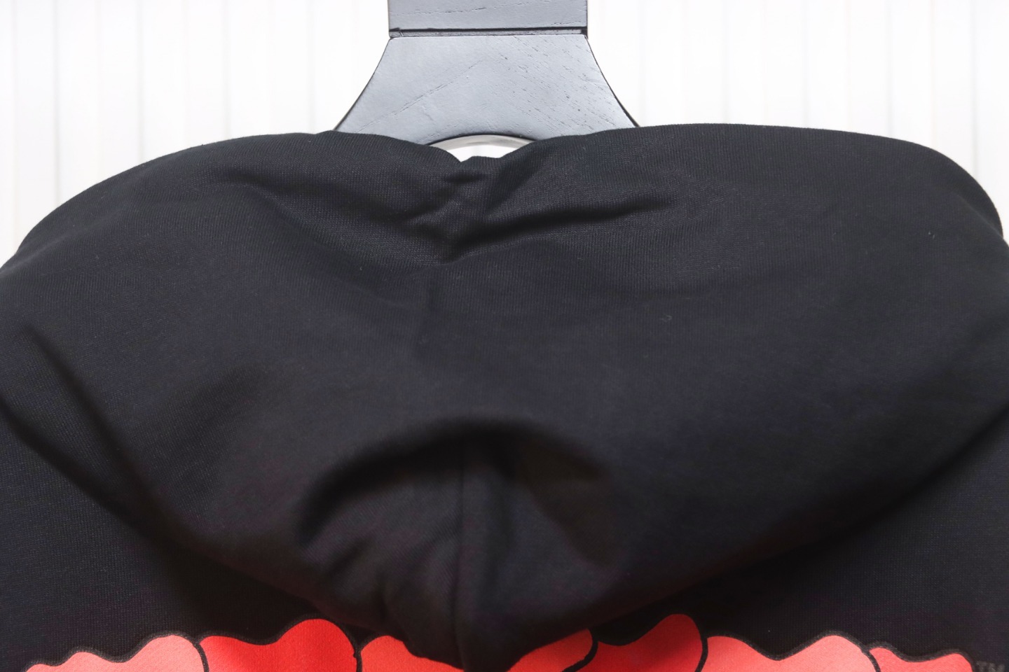 Coco Shoes Off-White Arrow Print Hoodie Black Red