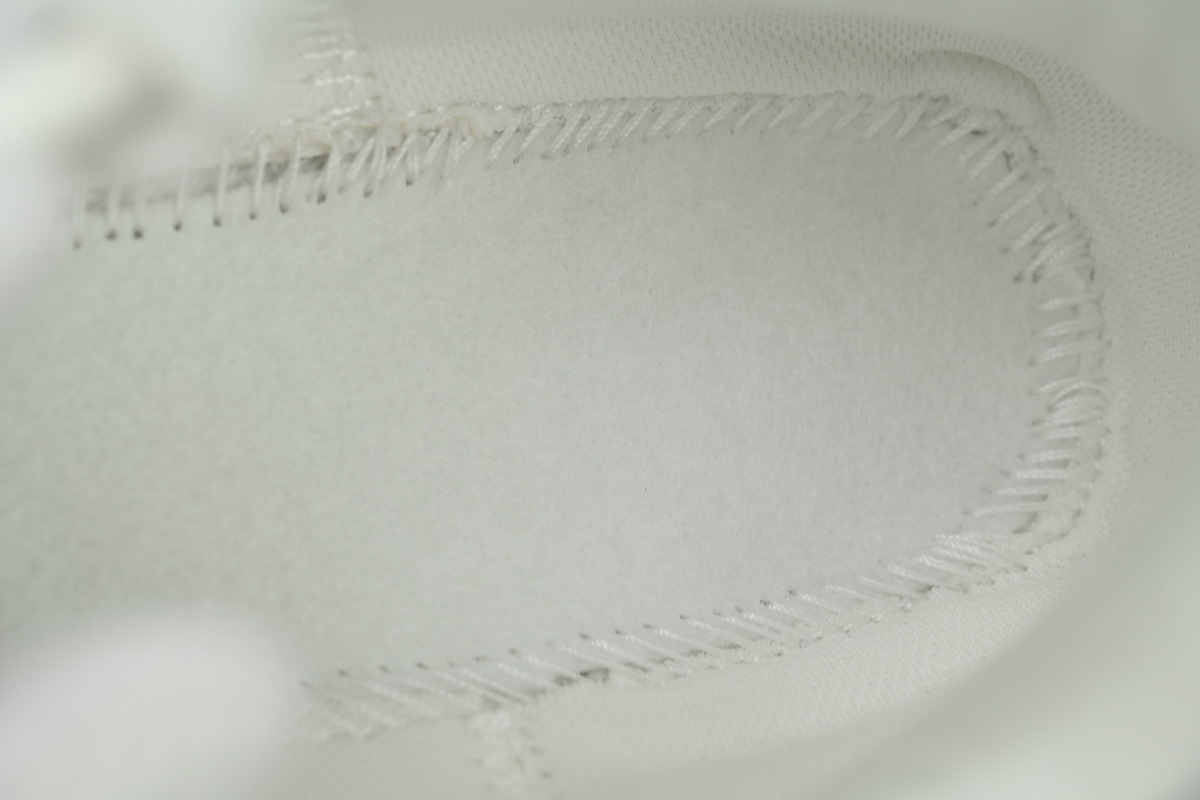 Bottega Veneta Orbit White 741357V2X409013