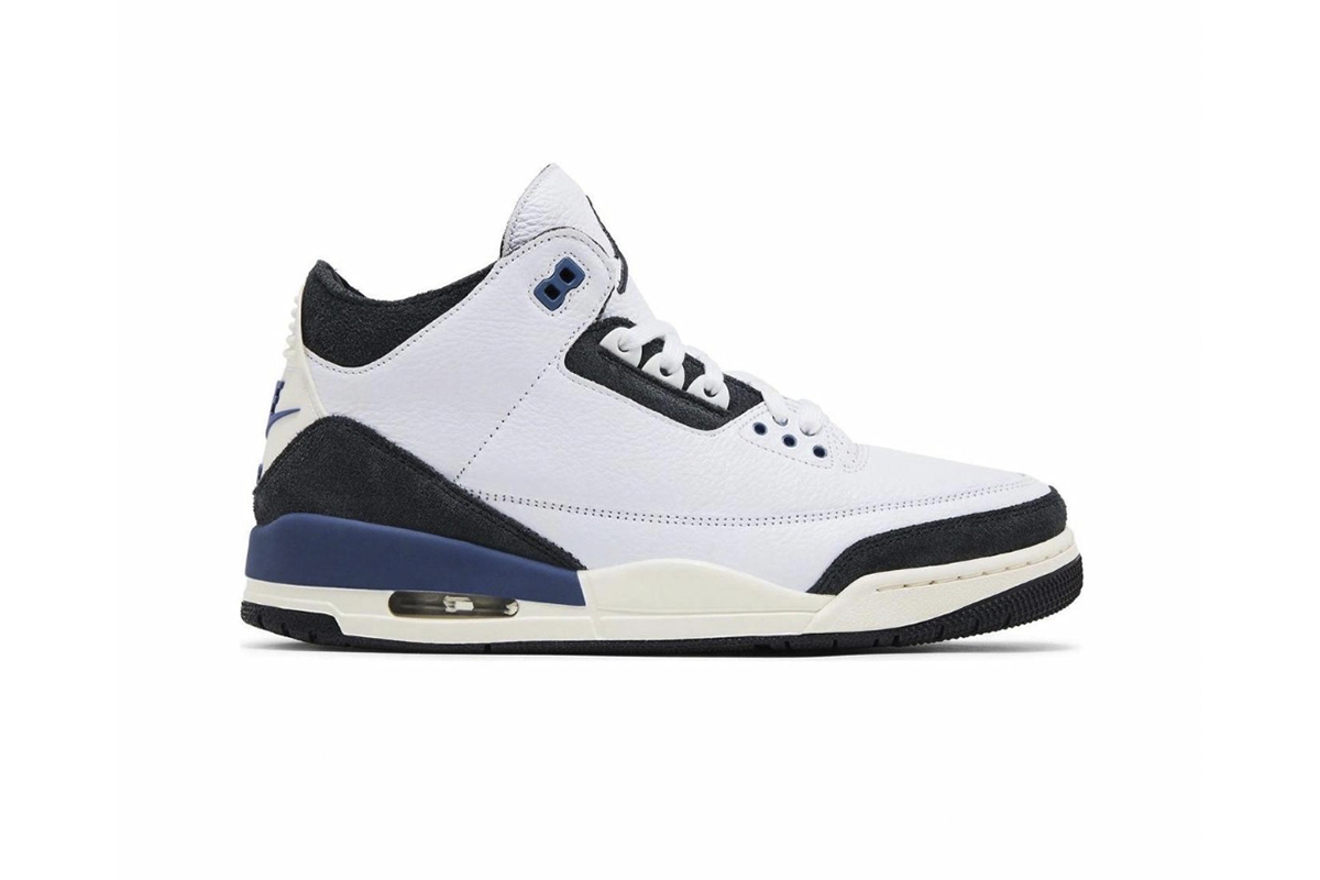 Air Jordan 3 Retro “Diffused Blue”  x A Ma Maniére White Blue HV8571-100