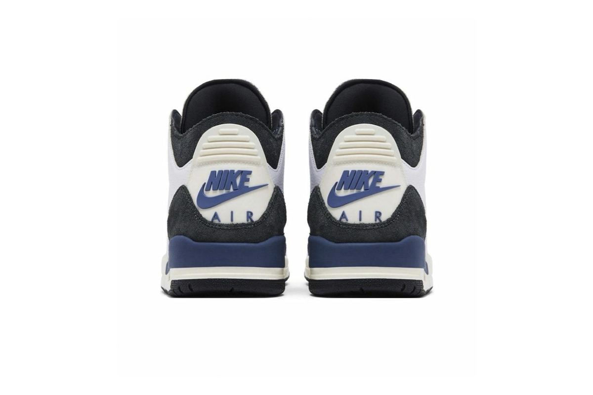 Air Jordan 3 Retro “Diffused Blue”  x A Ma Maniére White Blue HV8571-100