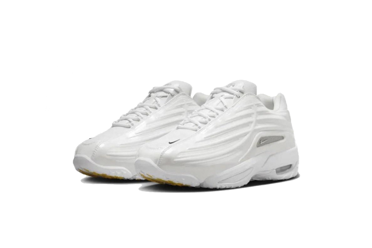 Coco Shoes Nike Hot Step 2 Drake x NOCTA White Chrome University Gold DZ7293-100