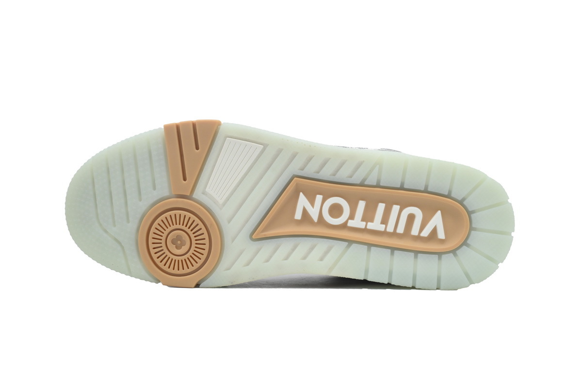 Coco Shoes Louis Vuitton Trainer Metallic Beige 1A996D