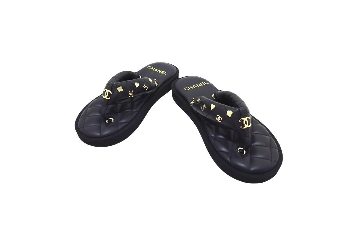 Chanel Lambskin Quilted Padded Charms Thong Sandals Black G39860 X01000 94305