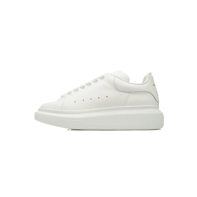 Alexander McQueen Oversized Leather Sneaker White 21295691 01