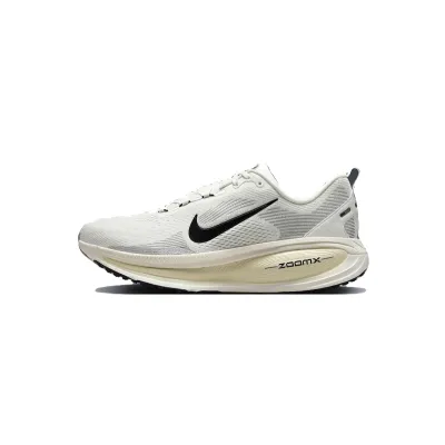 Nike Zoom Vomero 18 nut Milk HM6803-101 01