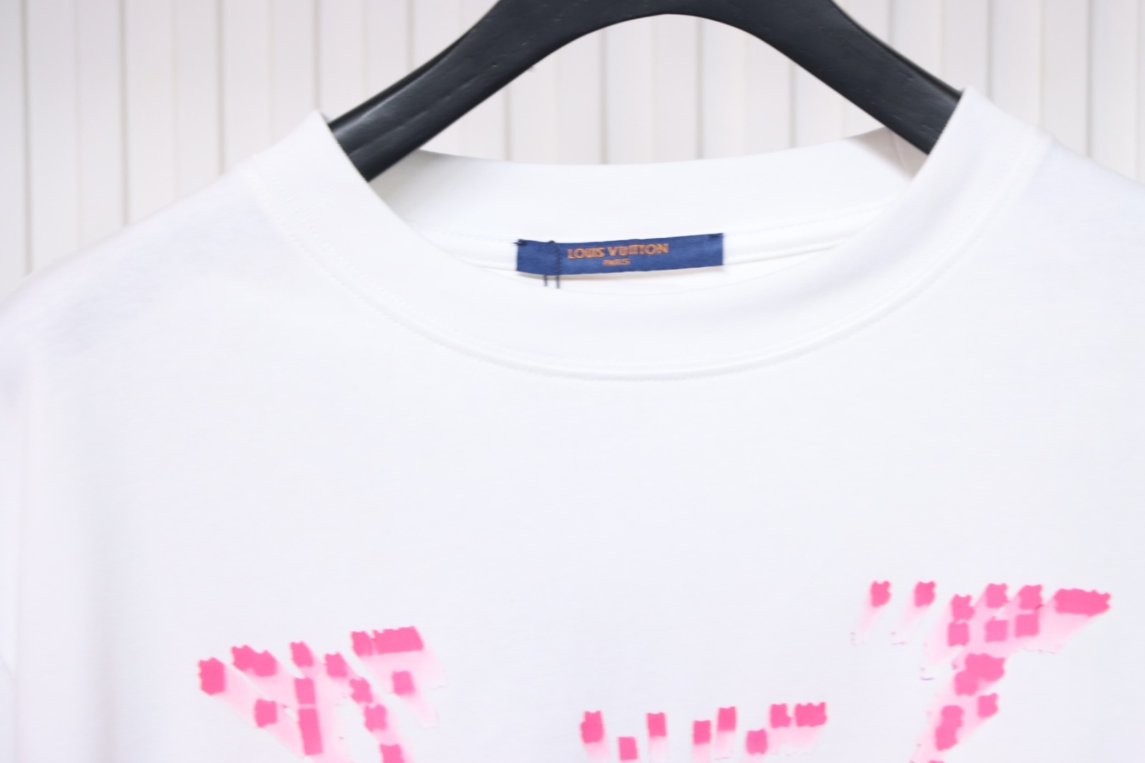 Coco Shoes Louis Vuitton Lettering Print Logo T-shirt White