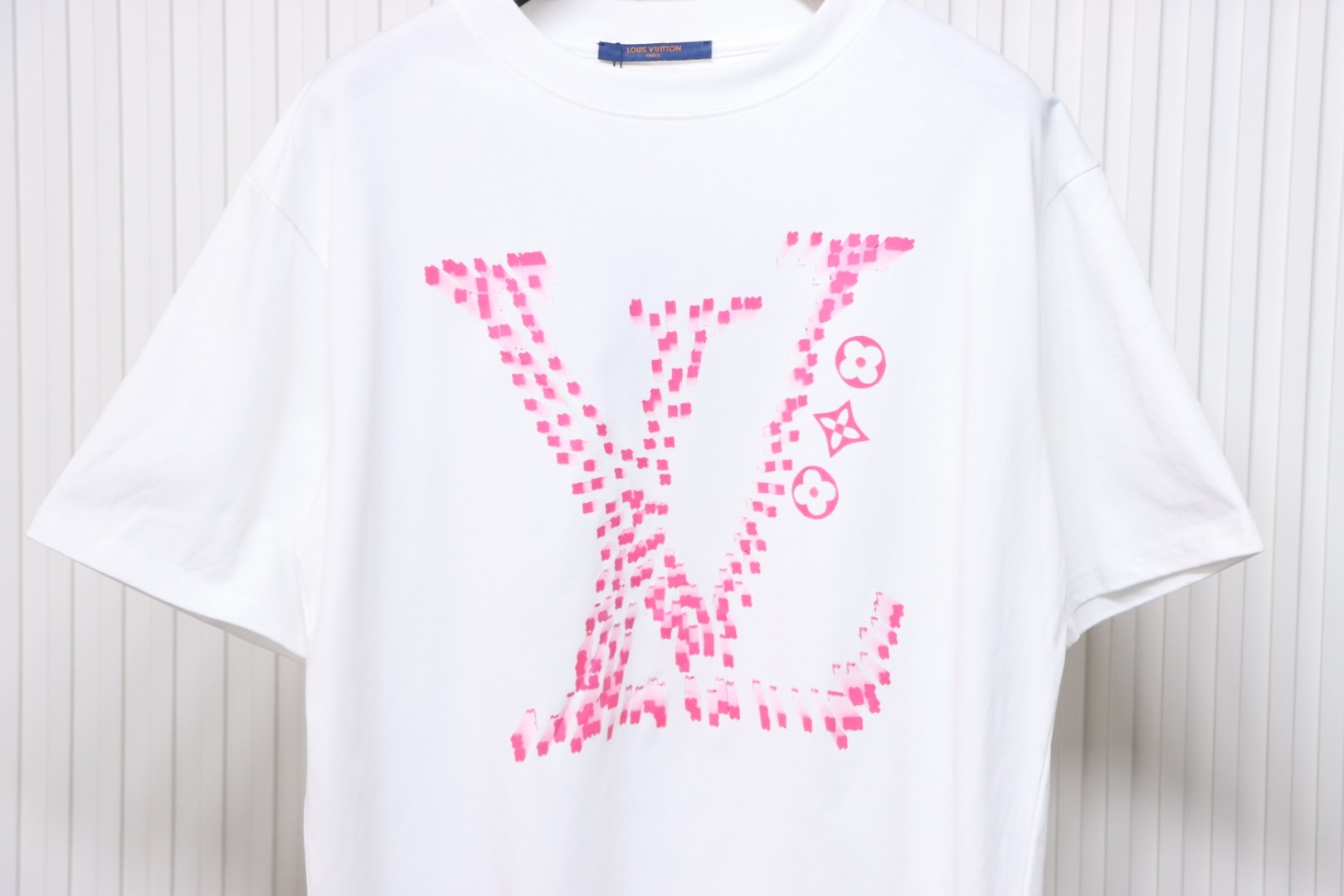 Coco Shoes Louis Vuitton Lettering Print Logo T-shirt White