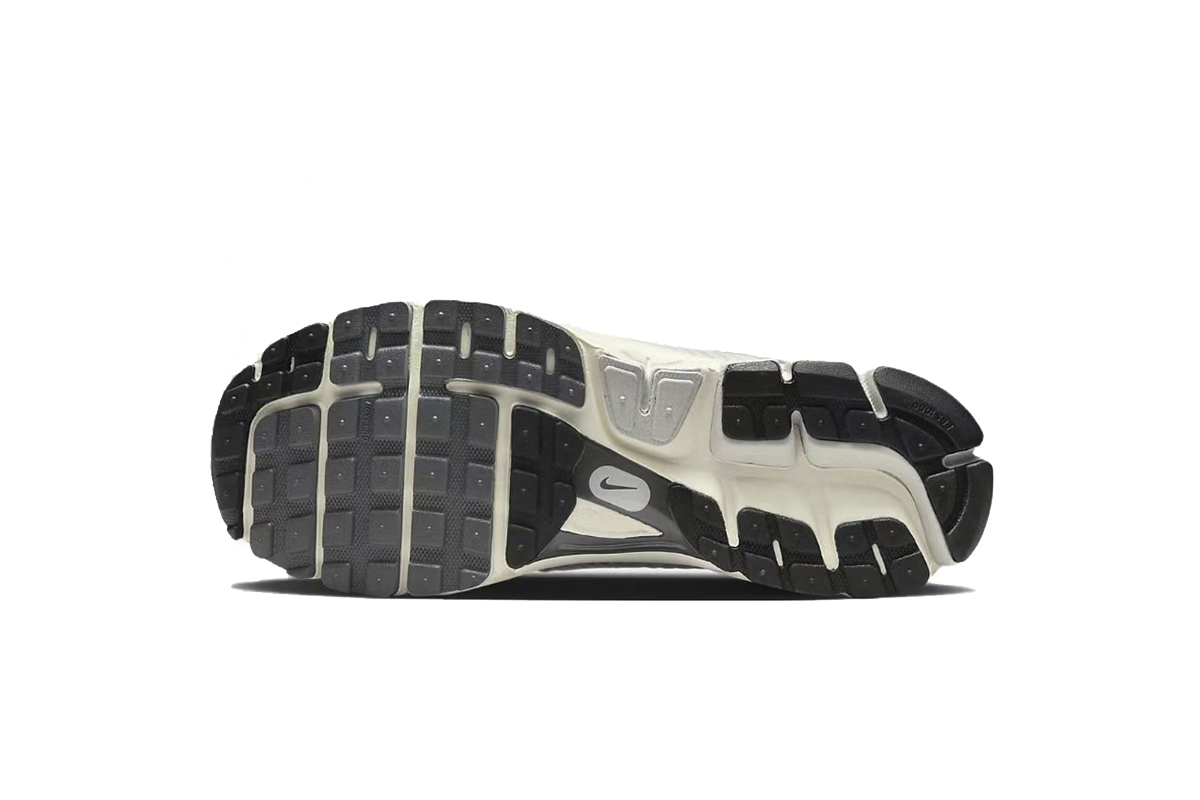 Nike Zoom Vomero 5 Platinum Tint HF0731-007
