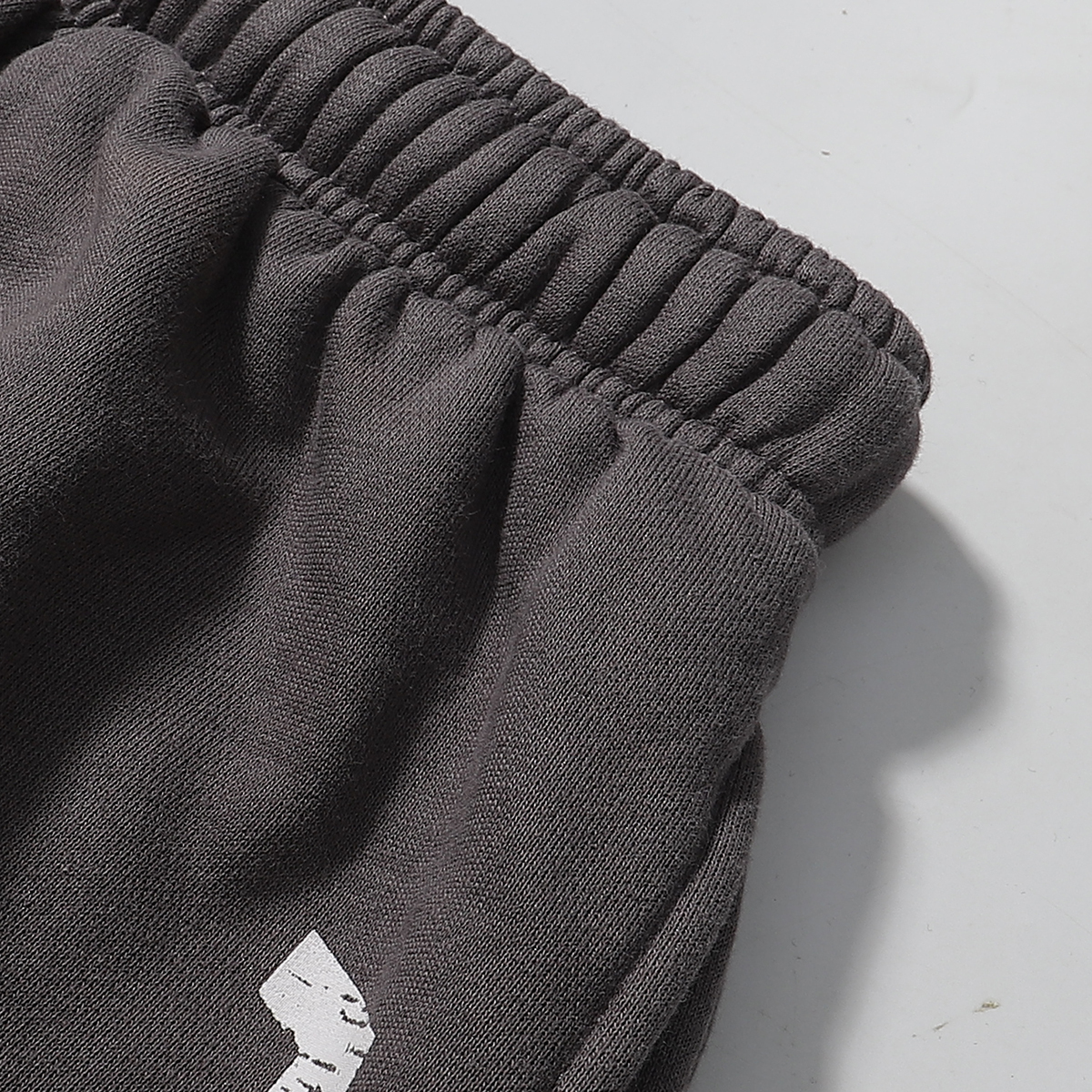 Hellstar Studios Shorts #2565 Grey/Red 