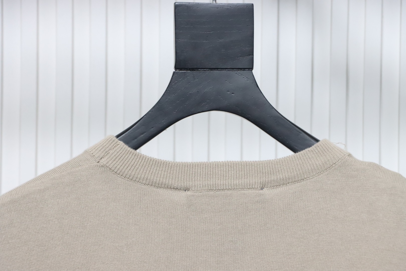 Coco Shoes Louis Vuitton LV x Park Seo-Bo Short-Sleeved Cotton Crewneck 1AFXYL