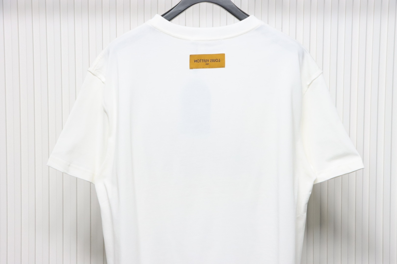 Louis Vuitton Signature Print T-Shirt 1AAGMG
