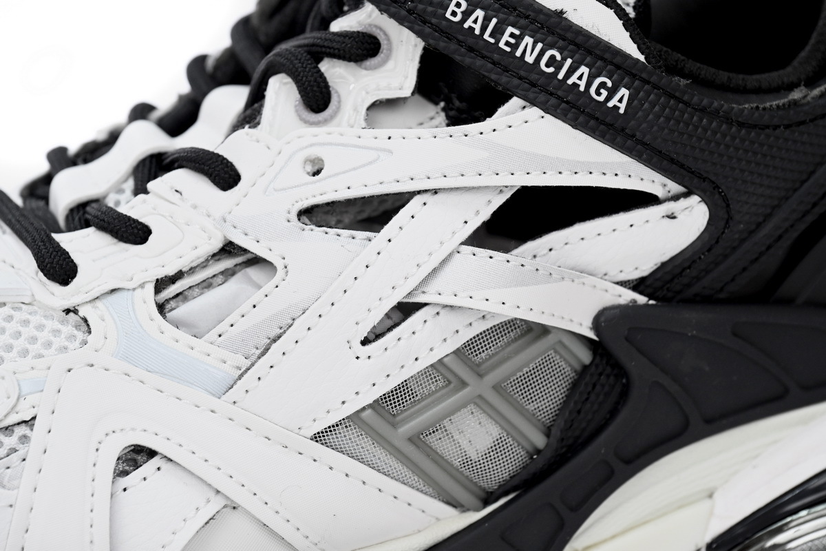Balenciaga Track.2 Sneaker Black And White 568614 W2GN3 1090