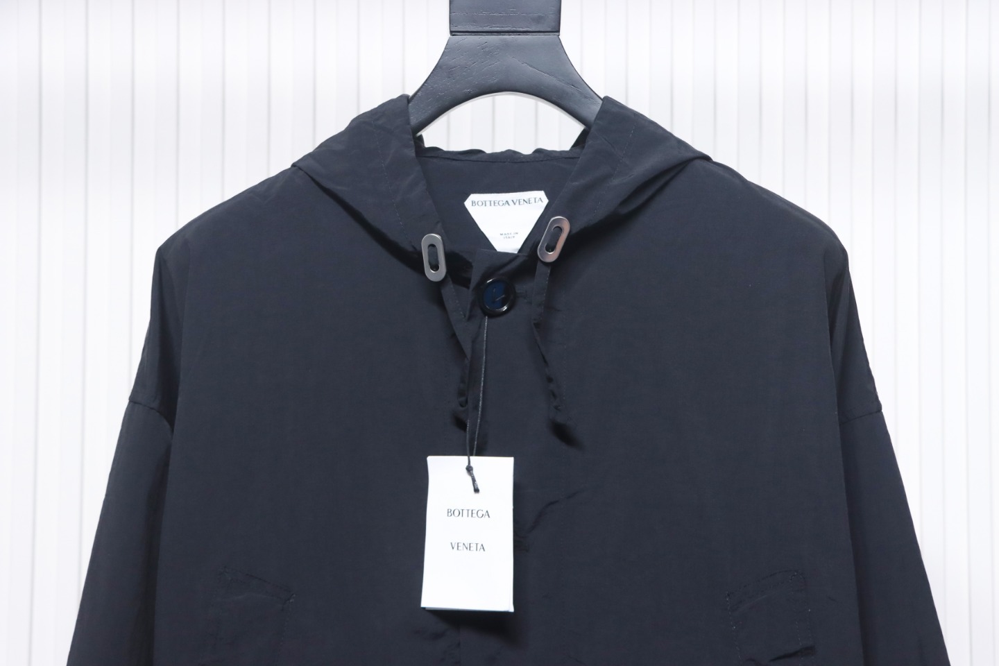 Bottega Veneta Packable Tech Nylon Hooded Jacket In Black