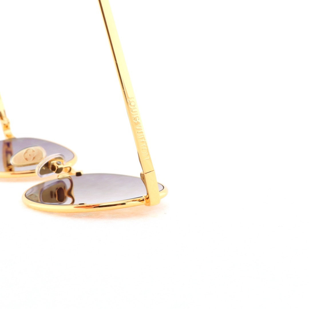 Louis Vuitton Bright Oval Sunglasses Photochromic Lenses