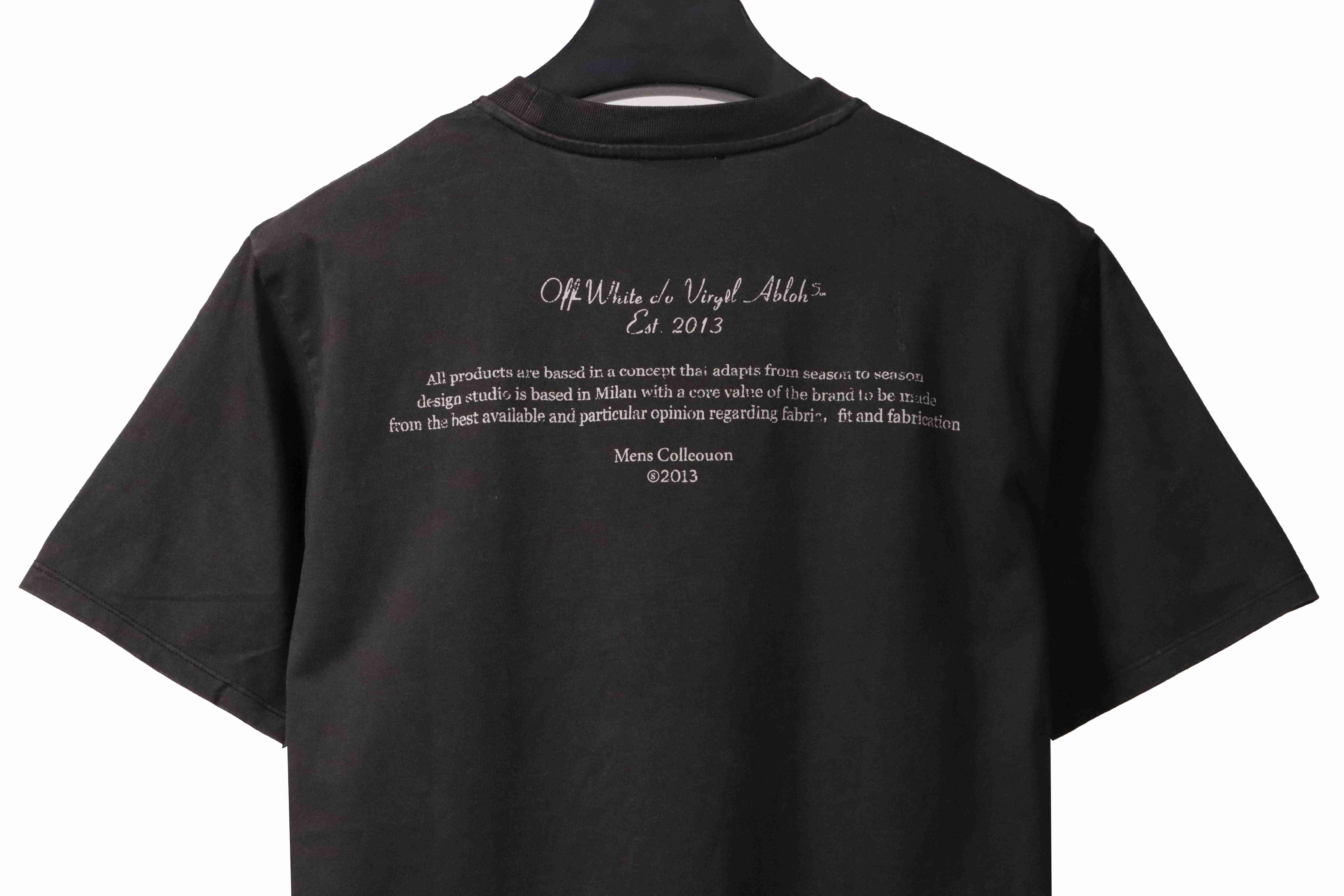 Coco Shoes Off-white Mary Skate Short Sleeve T-Shirt Black