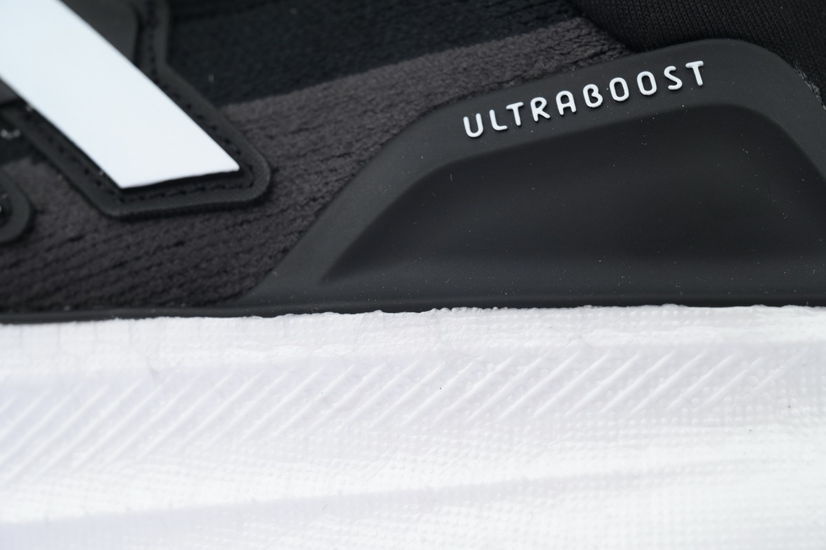 Coco Shoes Adidas UltraBoost 5 Core Black JH9633