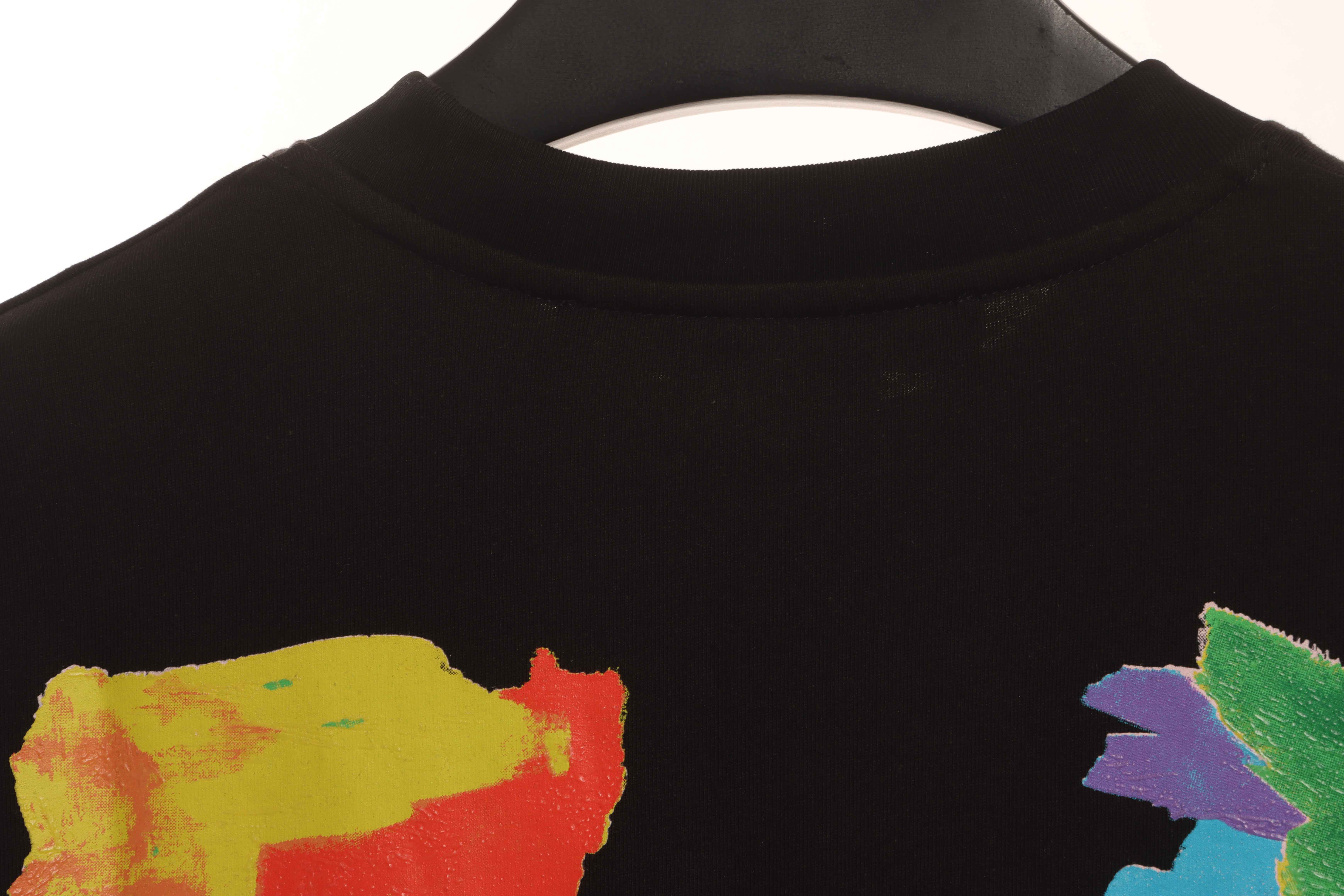 Coco Shoes Off-white Color Graffiti Brush Arrow Logo T-Shirt Black