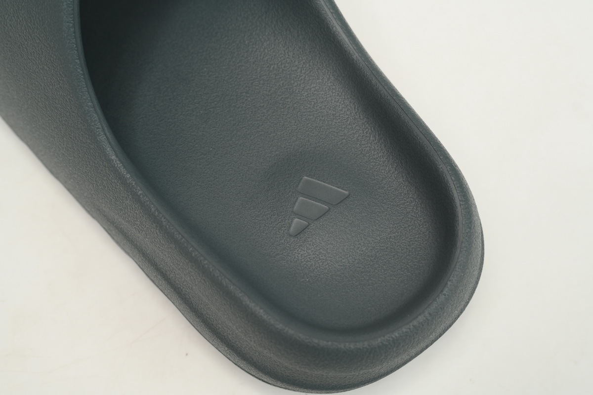 Coco Shoes Adidas Yeezy Slide Coffee ID2349