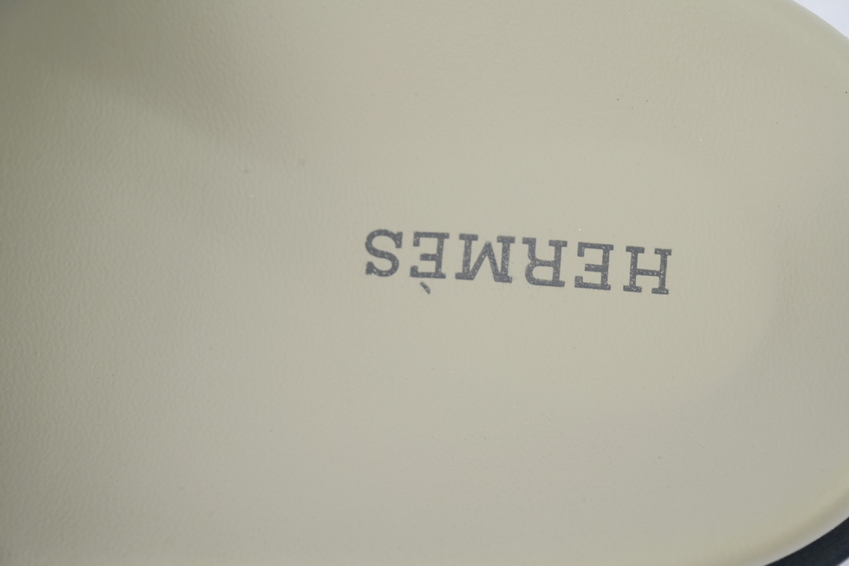 Coco Shoes Hermes Calfskin Chypre Sandals Khaki