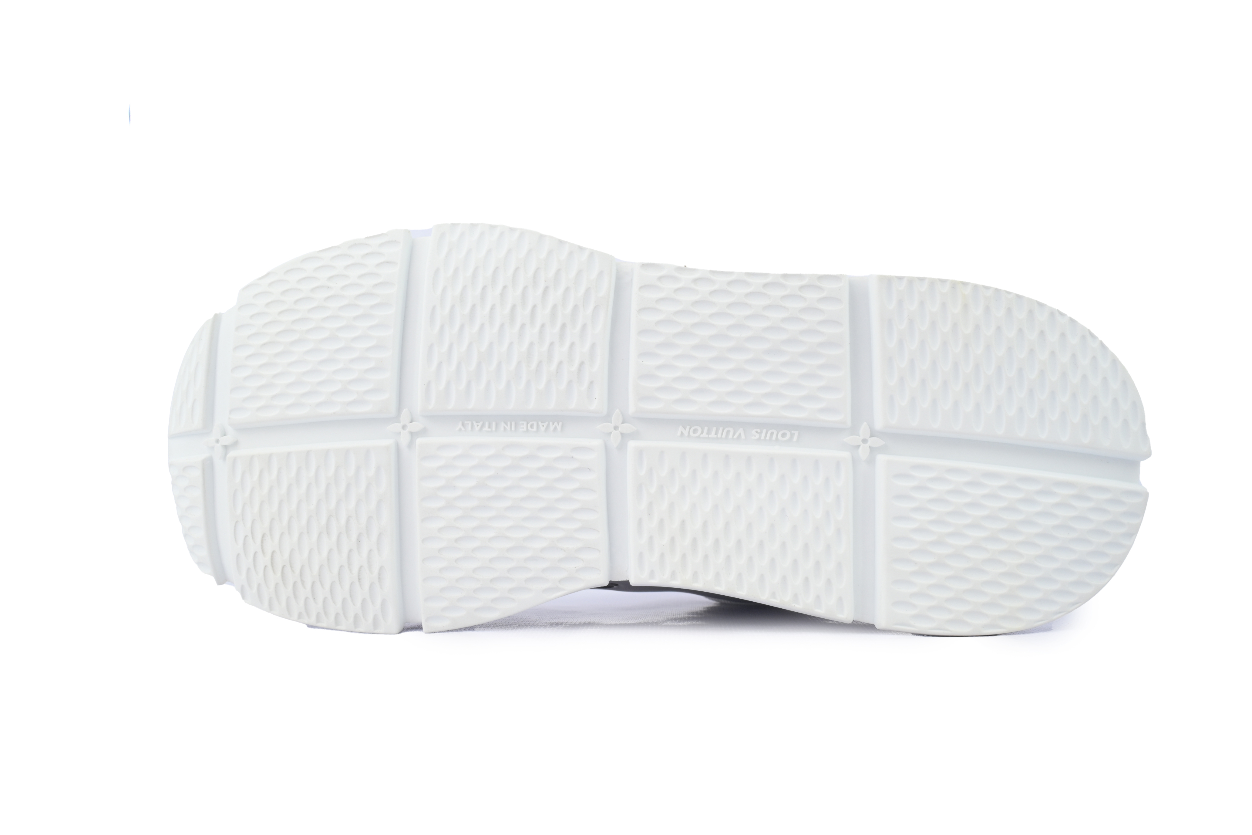 Louis Vuitton Runner Classic Sneaker White 1AHSTF