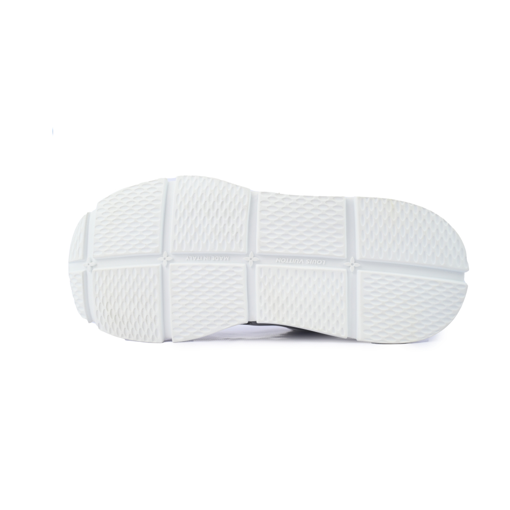 Louis Vuitton Runner Classic Sneaker White 1AHSTF