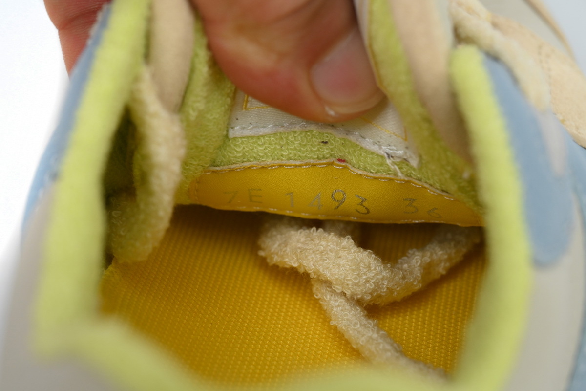 Coco Shoes Fendi Match Low Yellow Blue Suede 8E8252AI1NF1H1F