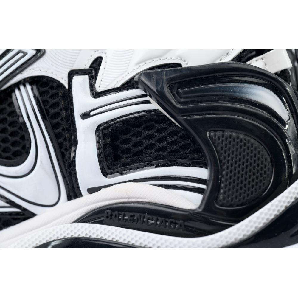 Balenciaga Runner Sneaker White Black 772774 W3RMU 9010