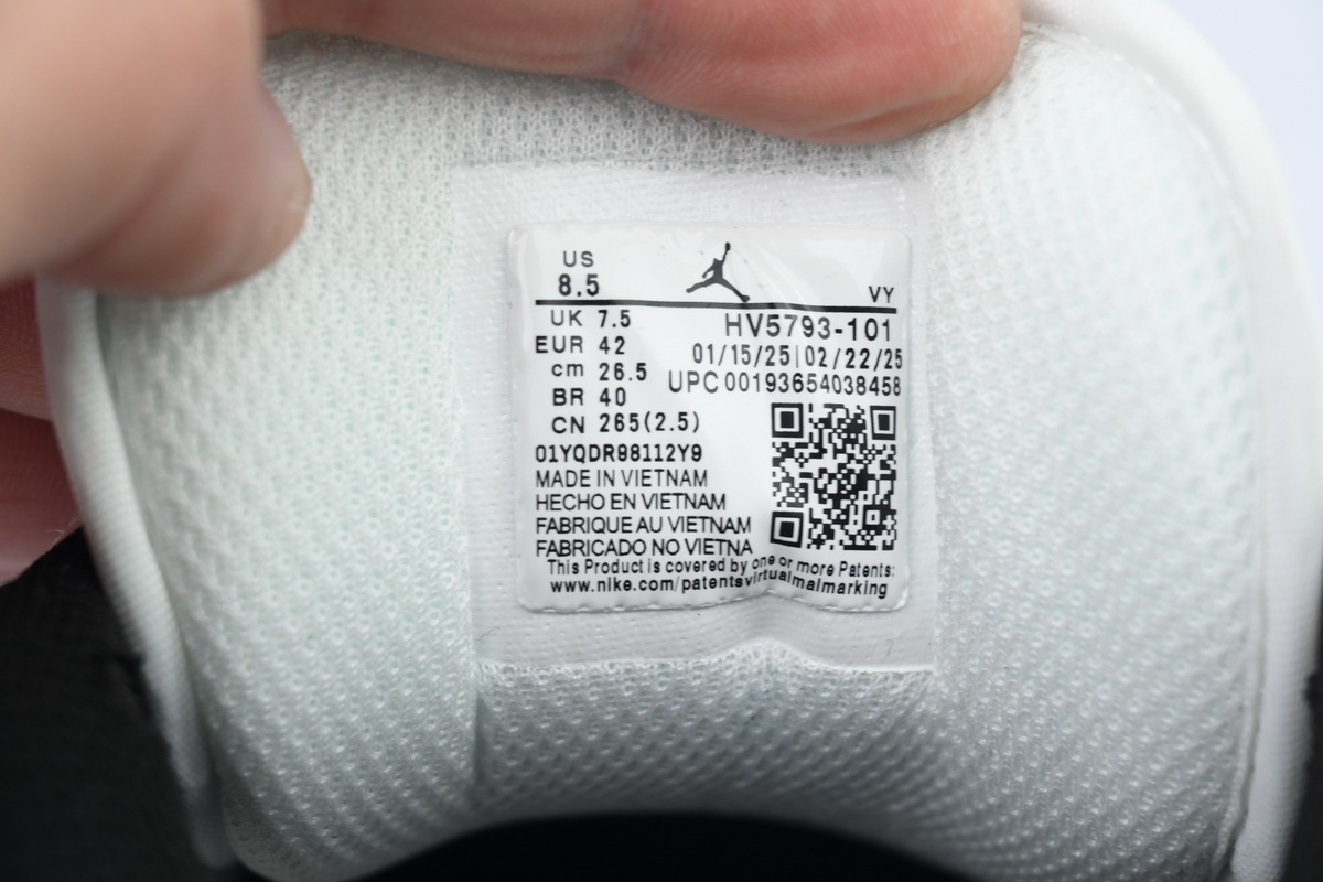 Air Jordan 1 Low Mocha Cowboy HV5973-101