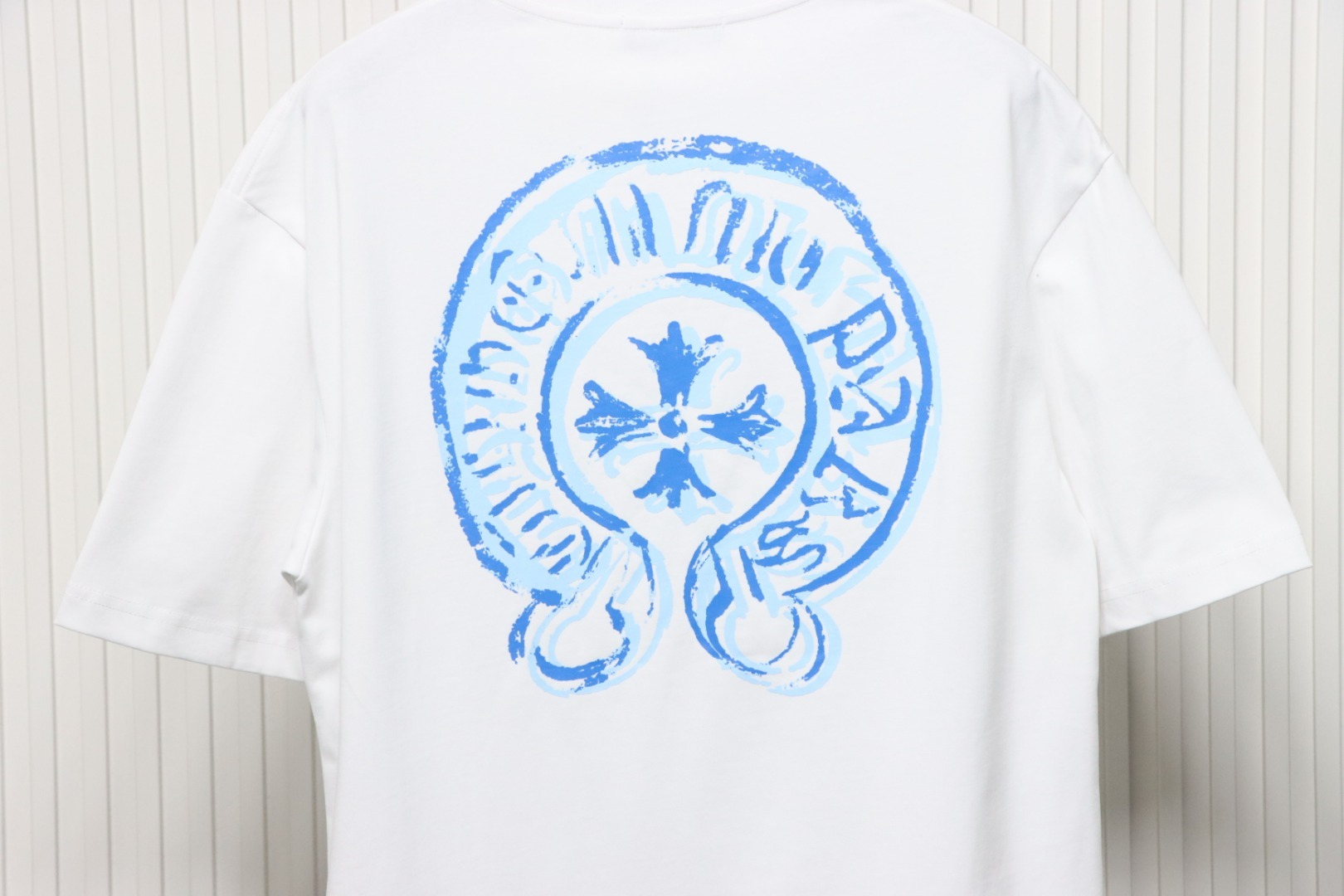 Coco Shoes Chrome Hearts Blue Horseshoe Print White T-Shirt
