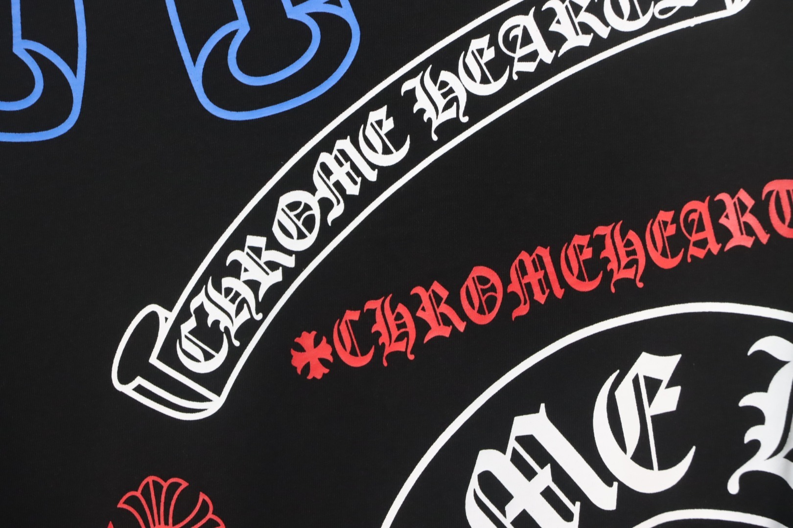 Coco Shoes Chrome Hearts Camiseta All-Over Print T-Shirt Black