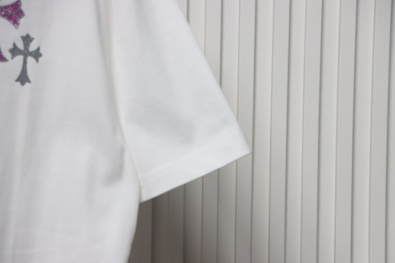 Chrome Hearts Glitter Pink Logo Print T-shirt White