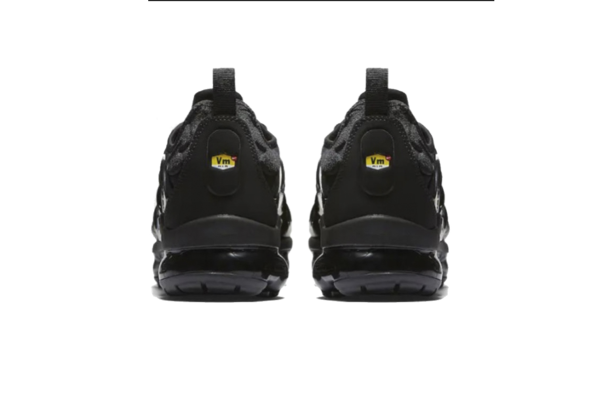 Nike Air VaporMax Plus Black 