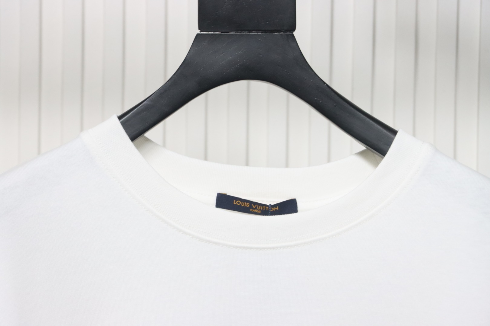 Coco Shoes Louis Vuitton Rhinestone Logo Reflective Lettering Print T-shirt White