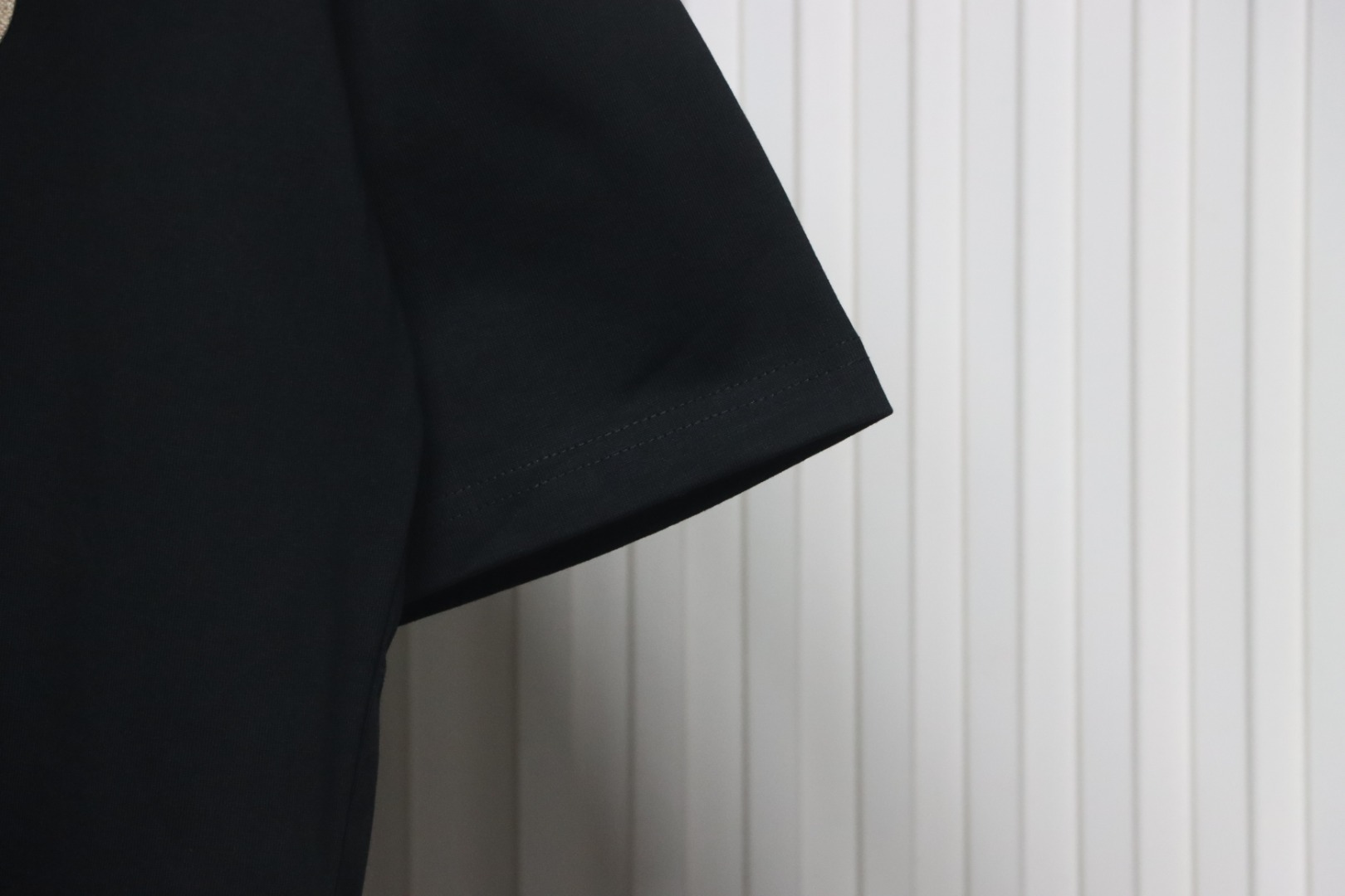 Coco Shoes Louis Vuitton Shield EmbroideryT-shirt Black